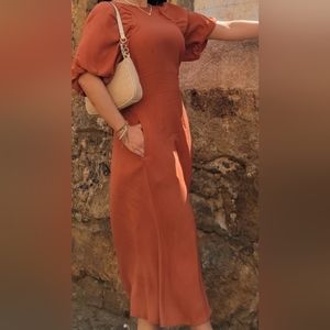 Autum orange spicy midi dress, size x-small, excellent condition.